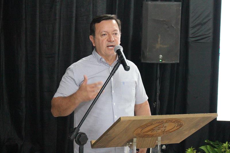A convite de Sérgio Barbosa, prefeitos e vice-prefeitos eleitos e reeleitos de 17 municípios participam de roda de conversa em Amambai