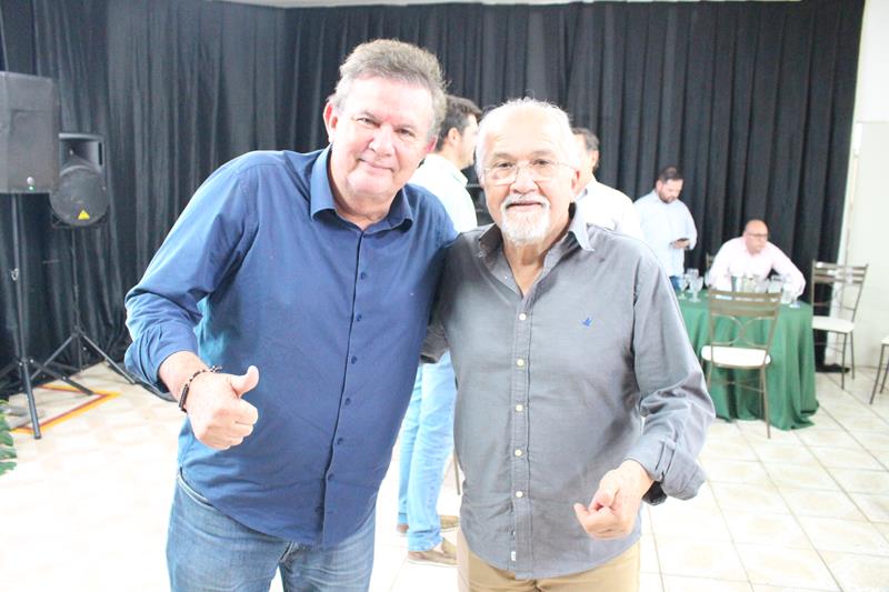 A convite de Sérgio Barbosa, prefeitos e vice-prefeitos eleitos e reeleitos de 17 municípios participam de roda de conversa em Amambai