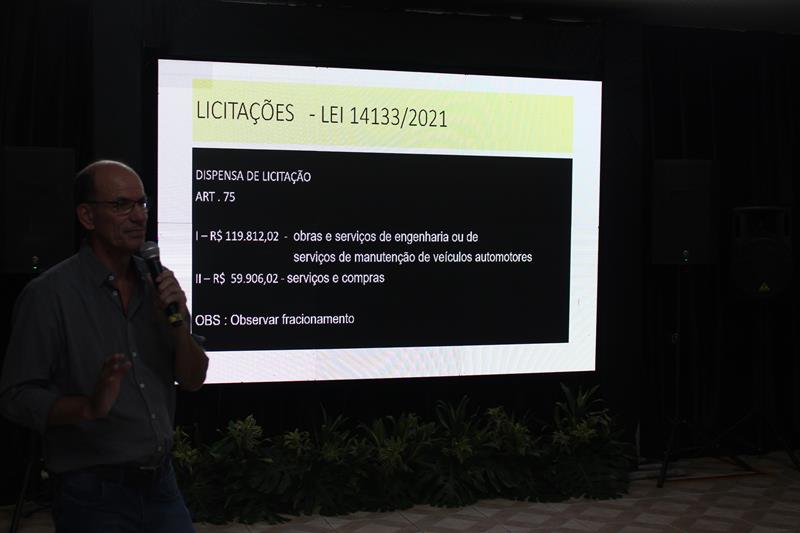 A convite de Sérgio Barbosa, prefeitos e vice-prefeitos eleitos e reeleitos de 17 municípios participam de roda de conversa em Amambai