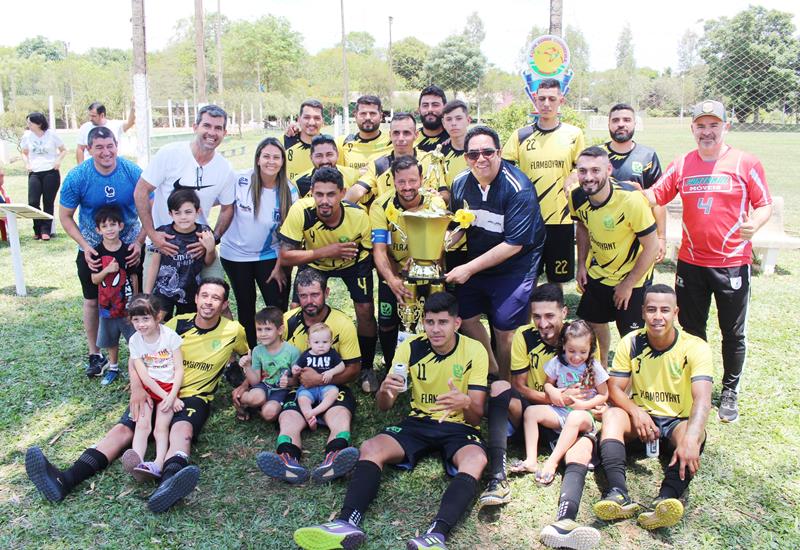 Fazenda Flamboyant/Intech Telecom faz 4x1 na final e é campeã da Copa Cidade Crepúsculo 2024 em Amambai Fazenda Flamboyant/Intech Telecom faz 4x1 na final e é campeã da Copa Cidade Crepúsculo 2024 em Amambai