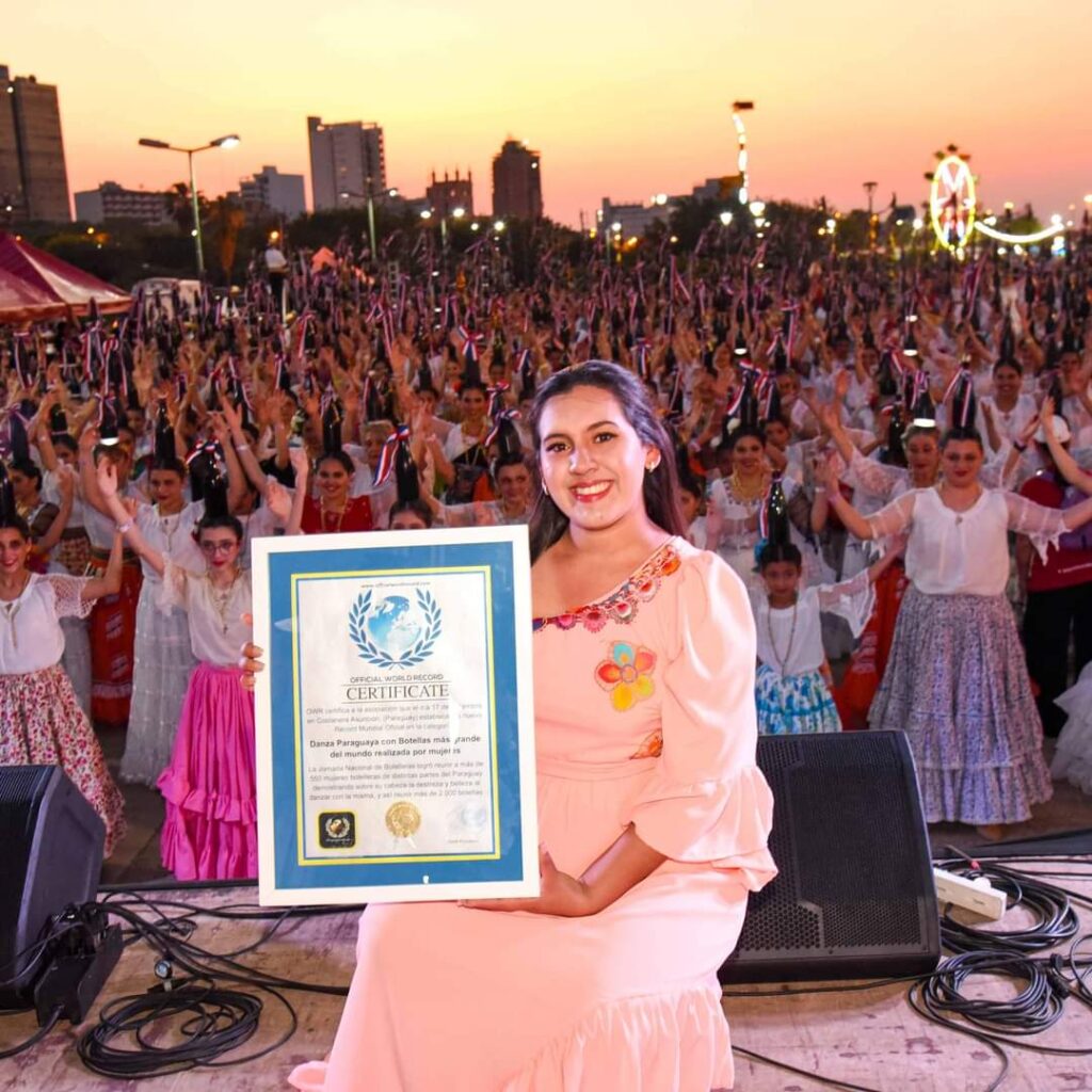 A bailarina da fronteira que leva a cultura paraguaia ao mundo A bailarina da fronteira que leva a cultura paraguaia ao mundo