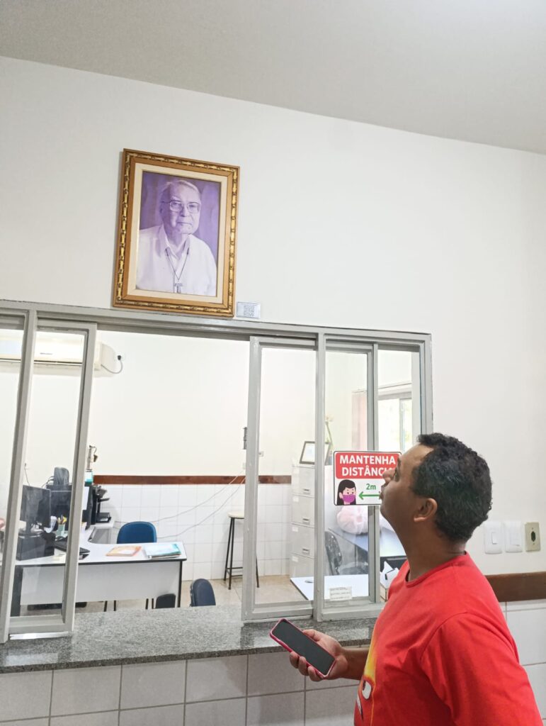 CMEIs e escolas municipais de Caarapó são contempladas com acervo biográfico virtual CMEIs e escolas municipais de Caarapó são contempladas com acervo biográfico virtual