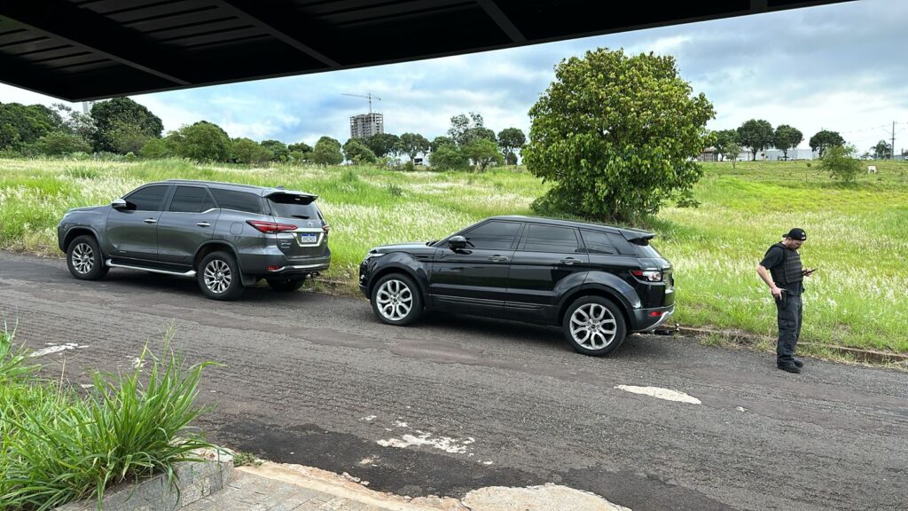 Polícia Federal deflagra operação contra quadrilha que traficava cocaína em Maringá Polícia Federal deflagra operação contra quadrilha que traficava cocaína em Maringá