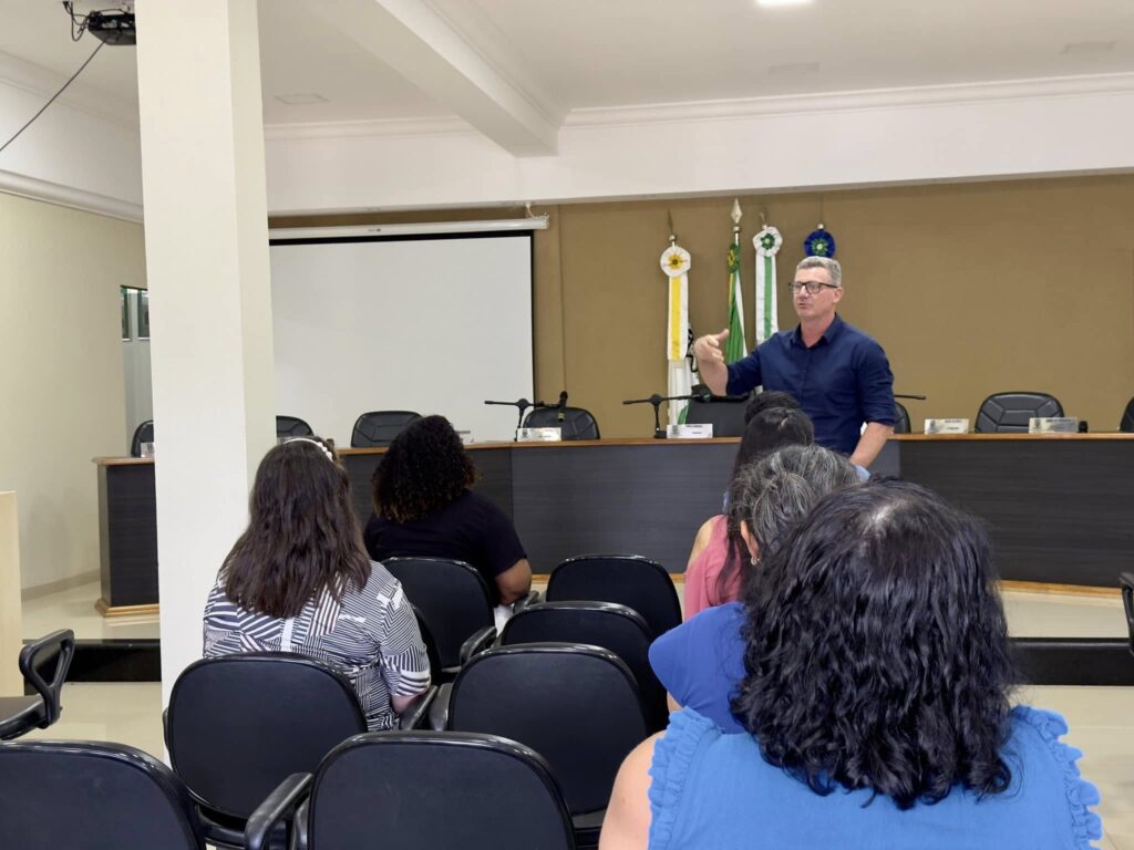 Prefeitura de Sete Quedas lança Plano Municipal pela Primeira Infância (PMPI), com a criança como prioridade plena Prefeitura de Sete Quedas lança Plano Municipal pela Primeira Infância (PMPI), com a criança como prioridade plena