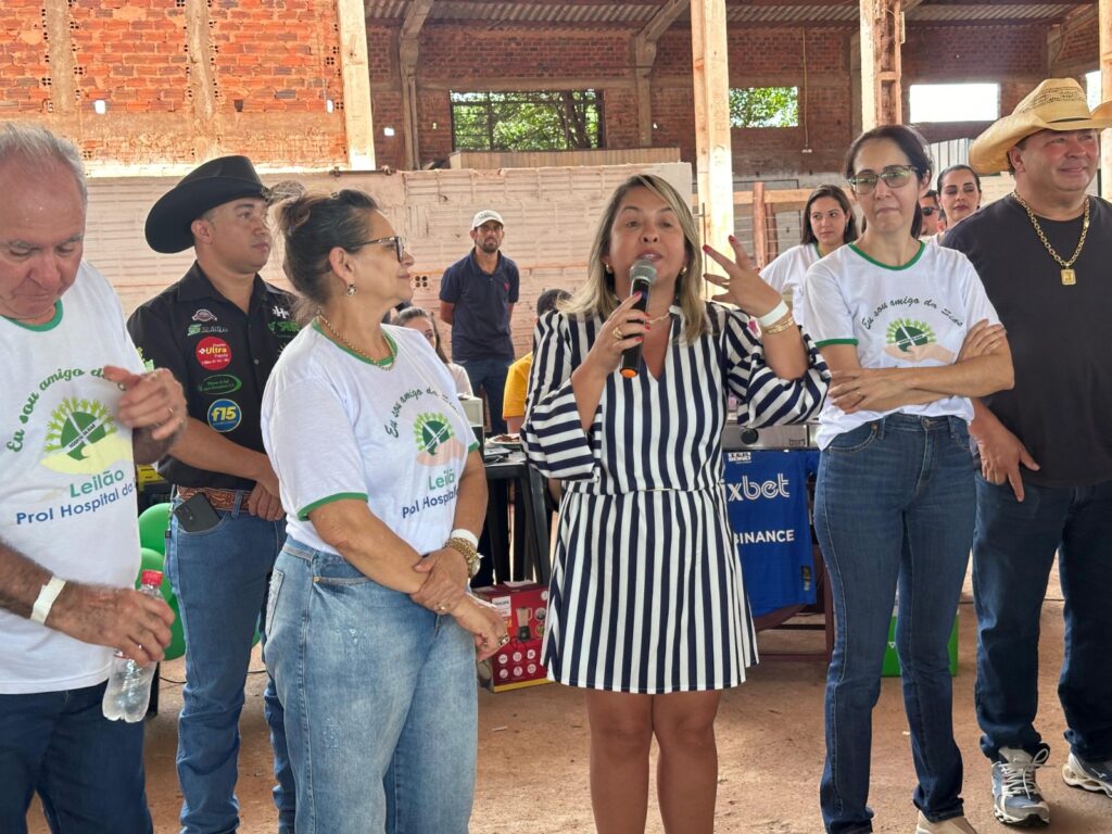 Lia Nogueira garante R$ 300 mil em emendas para o Hospital da Sias de Fátima do Sul Lia Nogueira garante R$ 300 mil em emendas para o Hospital da Sias de Fátima do Sul