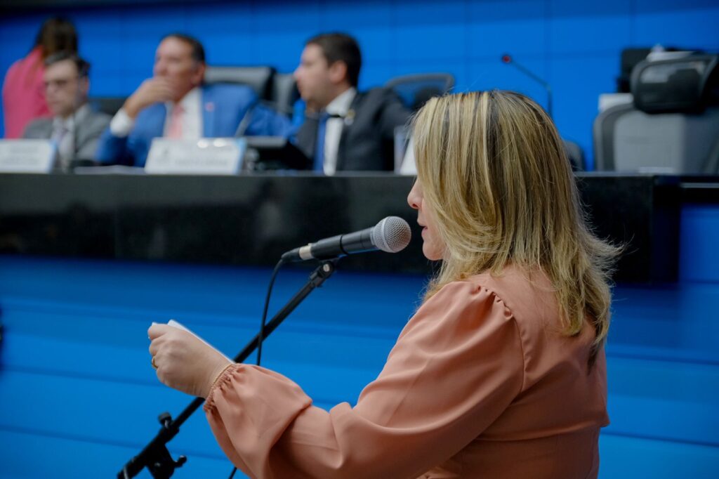 Lia Nogueira solicita base avançada da PM para reforçar segurança em Ponta Porã Lia Nogueira solicita base avançada da PM para reforçar segurança em Ponta Porã