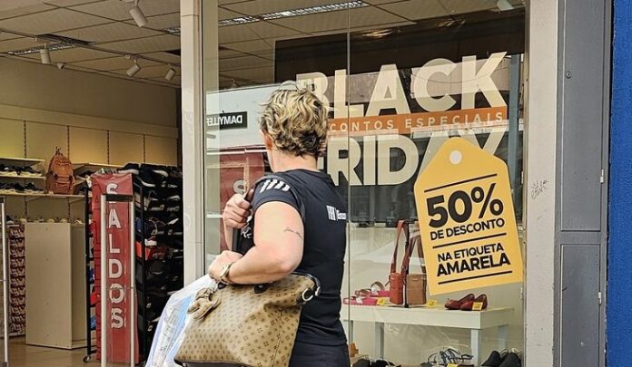 Black-Friday_Foto_Kleber_Clajus-730x425