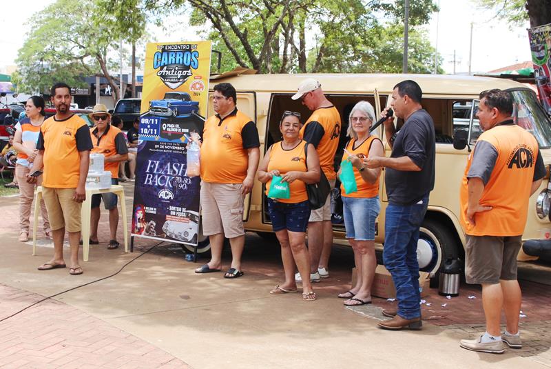 10º Encontro de Carro Antigo foi sucesso total em Amambai