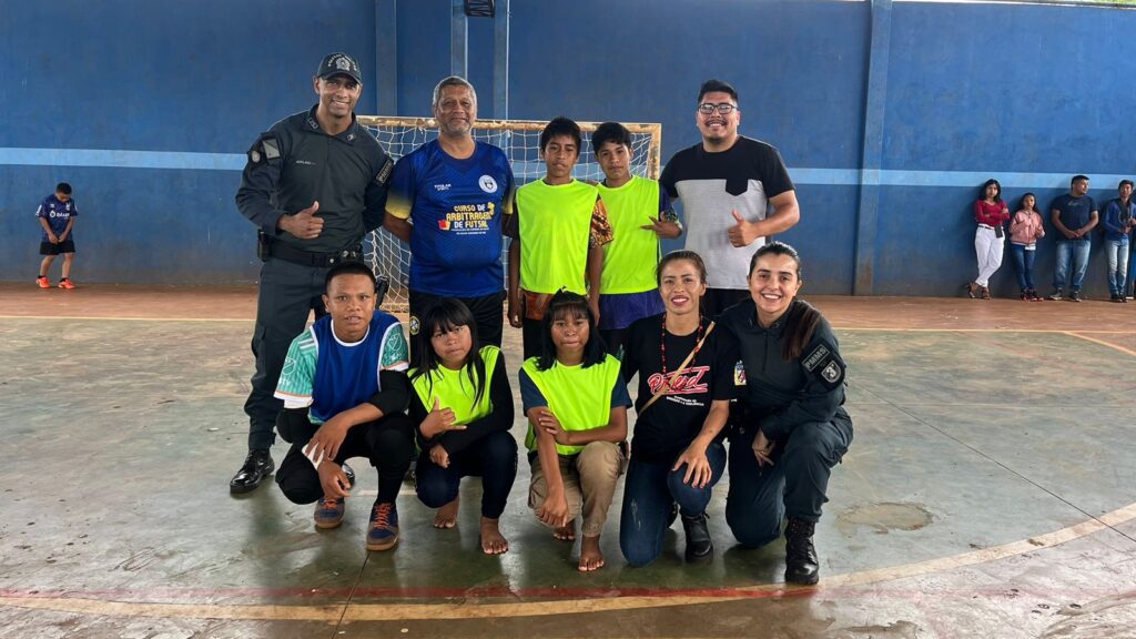 Polícia Militar realiza 1º Jogos PROERD na Aldeia Amambai Polícia Militar realiza 1º Jogos PROERD na Aldeia Amambai