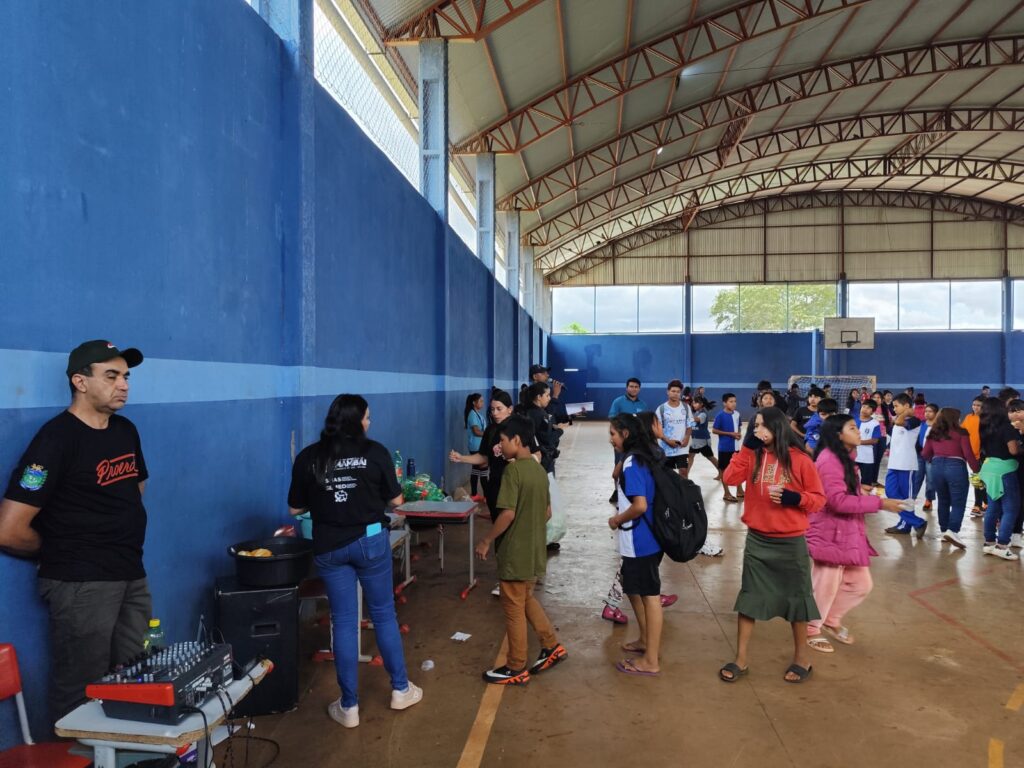 Polícia Militar realiza 1º Jogos PROERD na Aldeia Amambai Polícia Militar realiza 1º Jogos PROERD na Aldeia Amambai