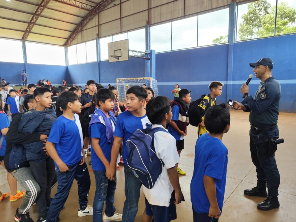 Polícia Militar realiza 1º Jogos PROERD na Aldeia Amambai Polícia Militar realiza 1º Jogos PROERD na Aldeia Amambai