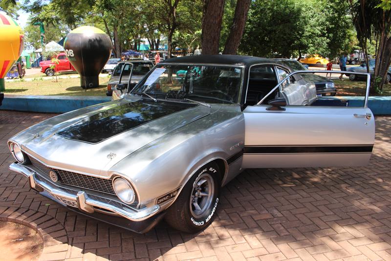 10º Encontro de Carro Antigo foi sucesso total em Amambai