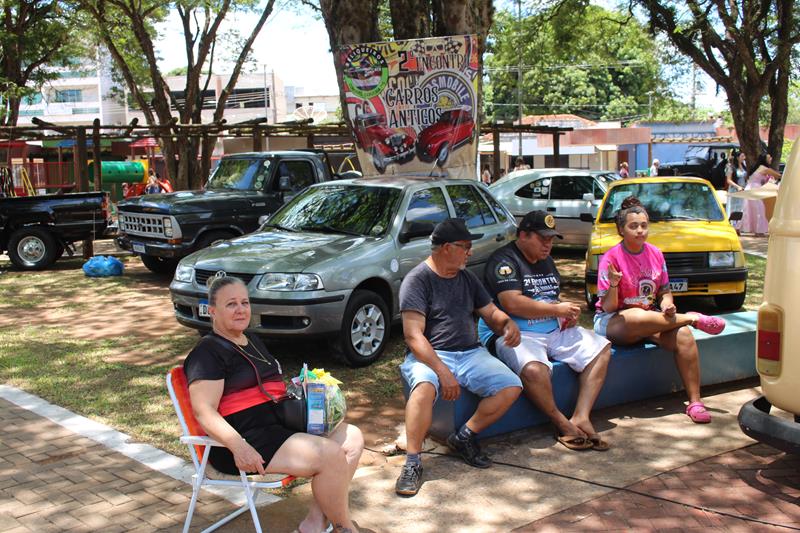 10º Encontro de Carro Antigo foi sucesso total em Amambai
