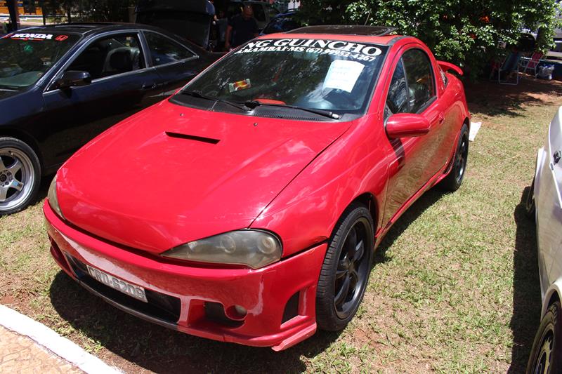 10º Encontro de Carro Antigo foi sucesso total em Amambai
