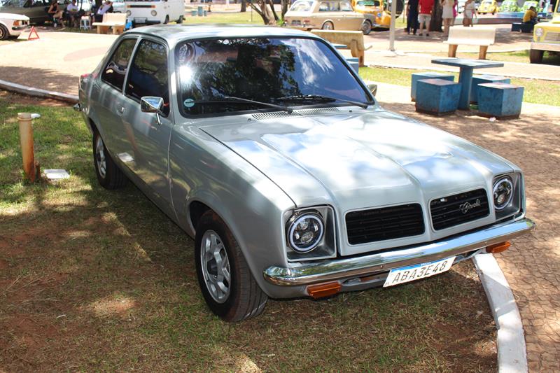 10º Encontro de Carro Antigo foi sucesso total em Amambai