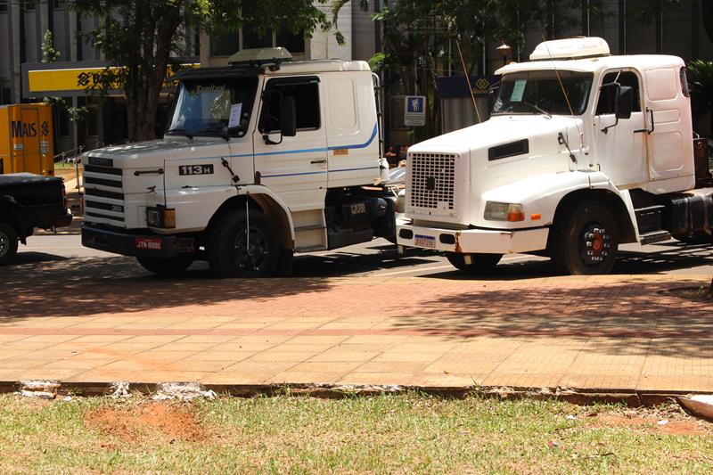 10º Encontro de Carro Antigo foi sucesso total em Amambai