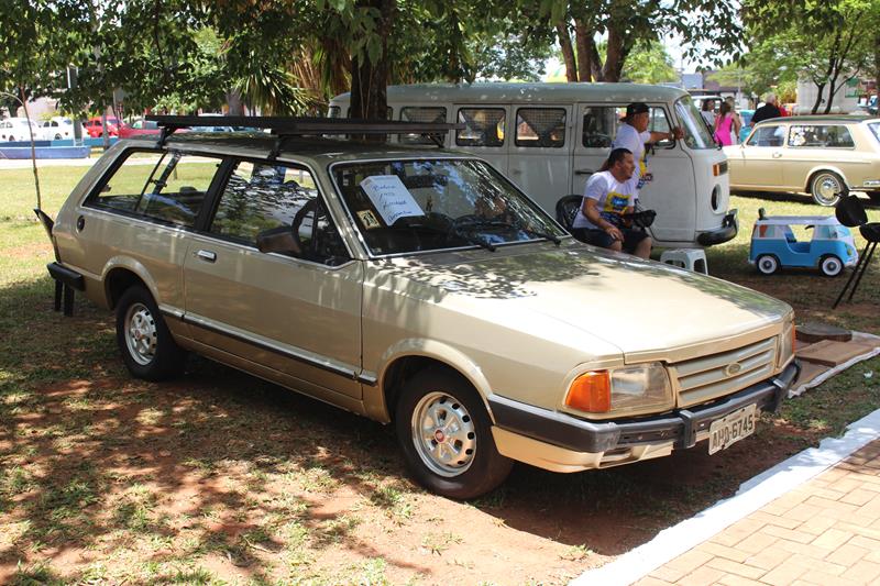 10º Encontro de Carro Antigo foi sucesso total em Amambai