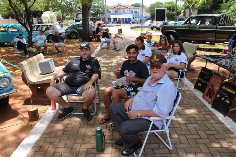10º Encontro de Carro Antigo foi sucesso total em Amambai