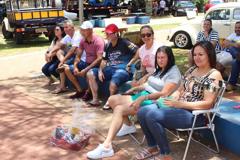 10º Encontro de Carro Antigo foi sucesso total em Amambai