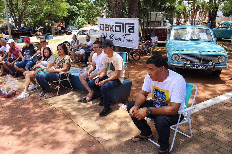 10º Encontro de Carro Antigo foi sucesso total em Amambai