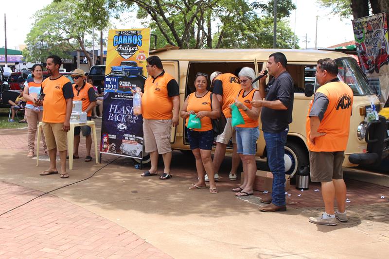 10º Encontro de Carro Antigo foi sucesso total em Amambai
