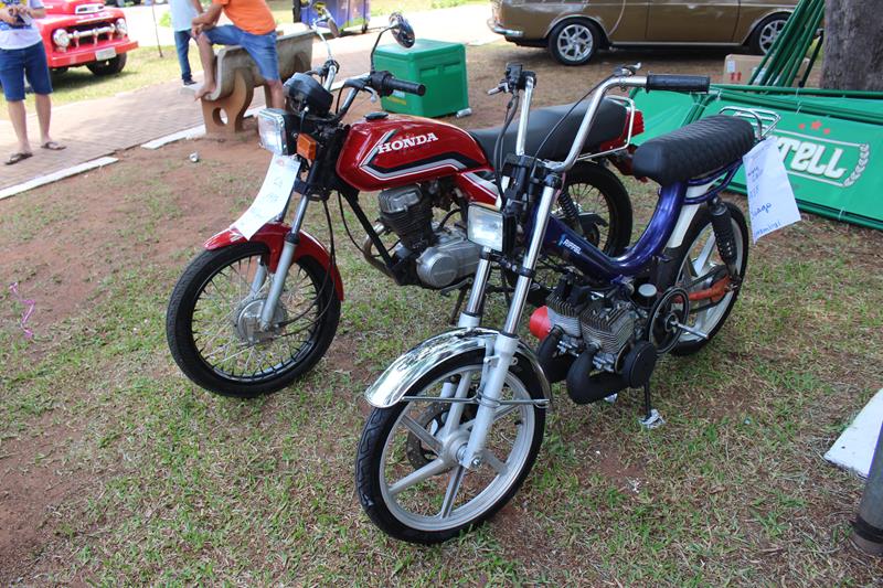 10º Encontro de Carro Antigo foi sucesso total em Amambai