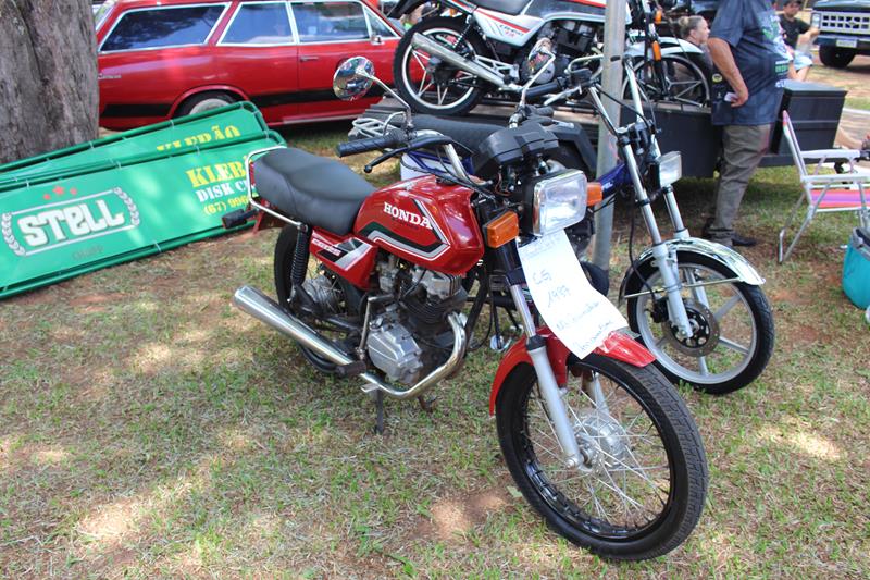 10º Encontro de Carro Antigo foi sucesso total em Amambai
