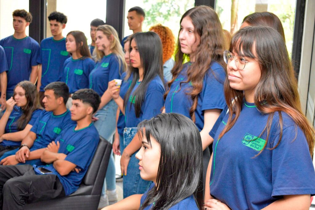 Projeto educacional em Paranhos prepara jovens para o exercício político consciente Projeto educacional em Paranhos prepara jovens para o exercício político consciente