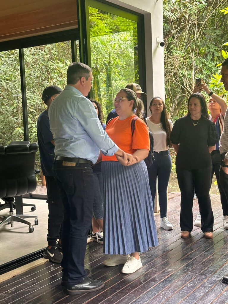Projeto educacional em Paranhos prepara jovens para o exercício político consciente Projeto educacional em Paranhos prepara jovens para o exercício político consciente