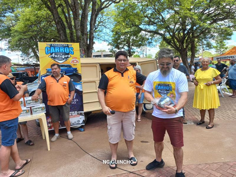 10º Encontro de Carro Antigo foi sucesso total em Amambai