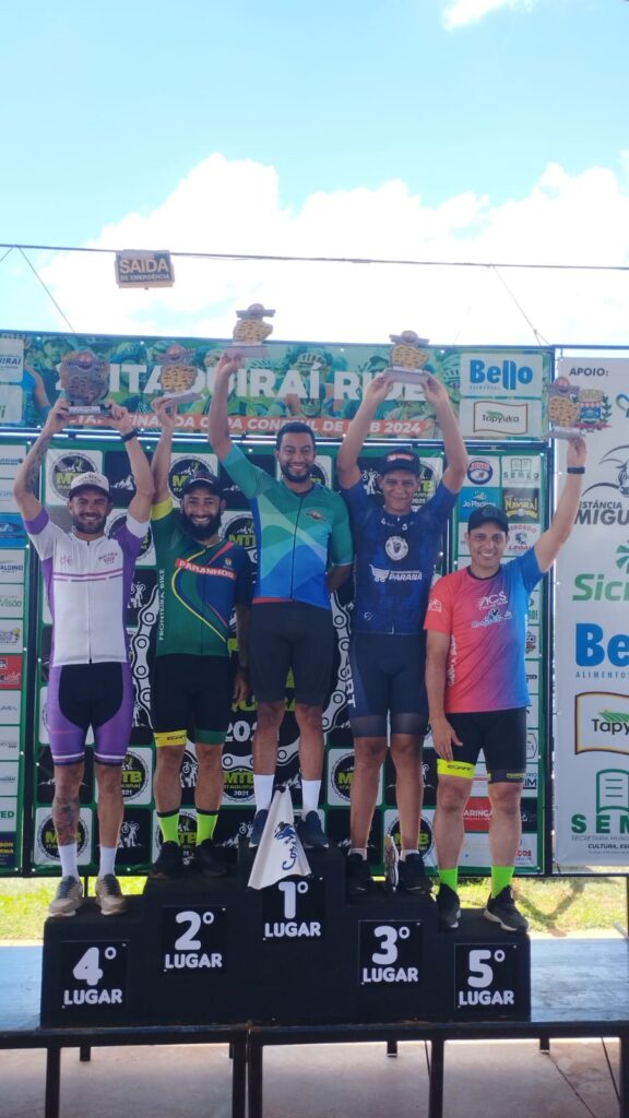 Ciclismo de Paranhos conquista troféus em Itaquiraí