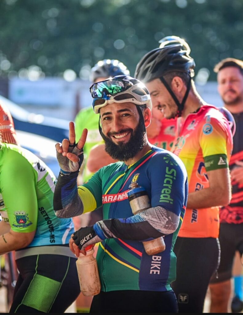 Ciclismo de Paranhos conquista troféus em Itaquiraí