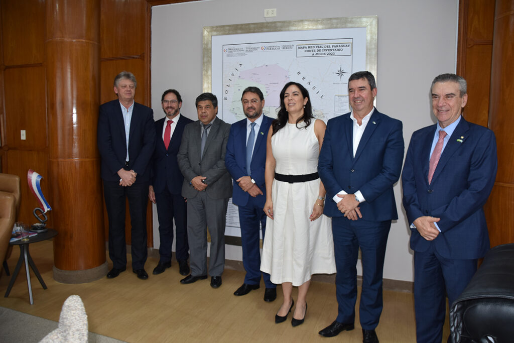 Na Expo Paraguay Brasil, presidente da Fiems destaca oportunidades de integração econômica Na Expo Paraguay Brasil, presidente da Fiems destaca oportunidades de integração econômica