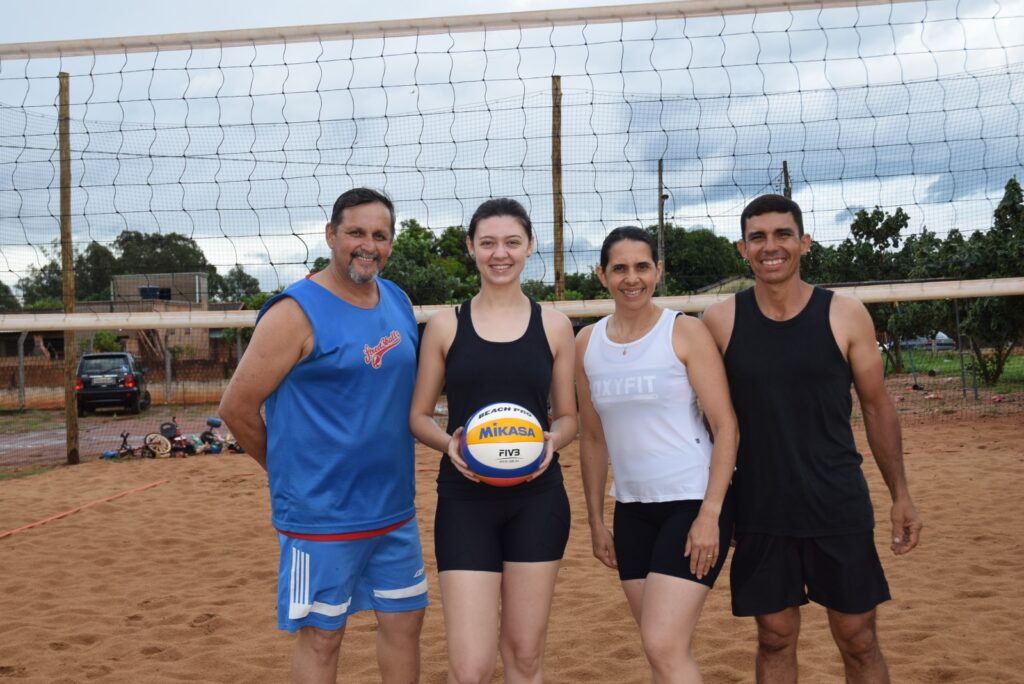 Servidores públicos municipais em Iguatemi participam do 1º Torneio de Vôlei de Areia Misto organizado pelo Sindicato Servidores públicos municipais em Iguatemi participam do 1º Torneio de Vôlei de Areia Misto organizado pelo Sindicato