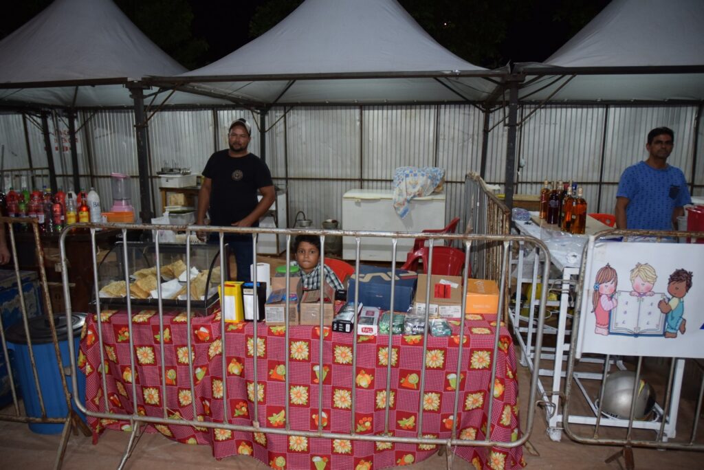 Show com grupo de renome nacional, Traia Véia, reuniu mais de 6 mil pessoas nas comemorações de final de ano, em Iguatemi Show com grupo de renome nacional, Traia Véia, reuniu mais de 6 mil pessoas nas comemorações de final de ano, em Iguatemi
