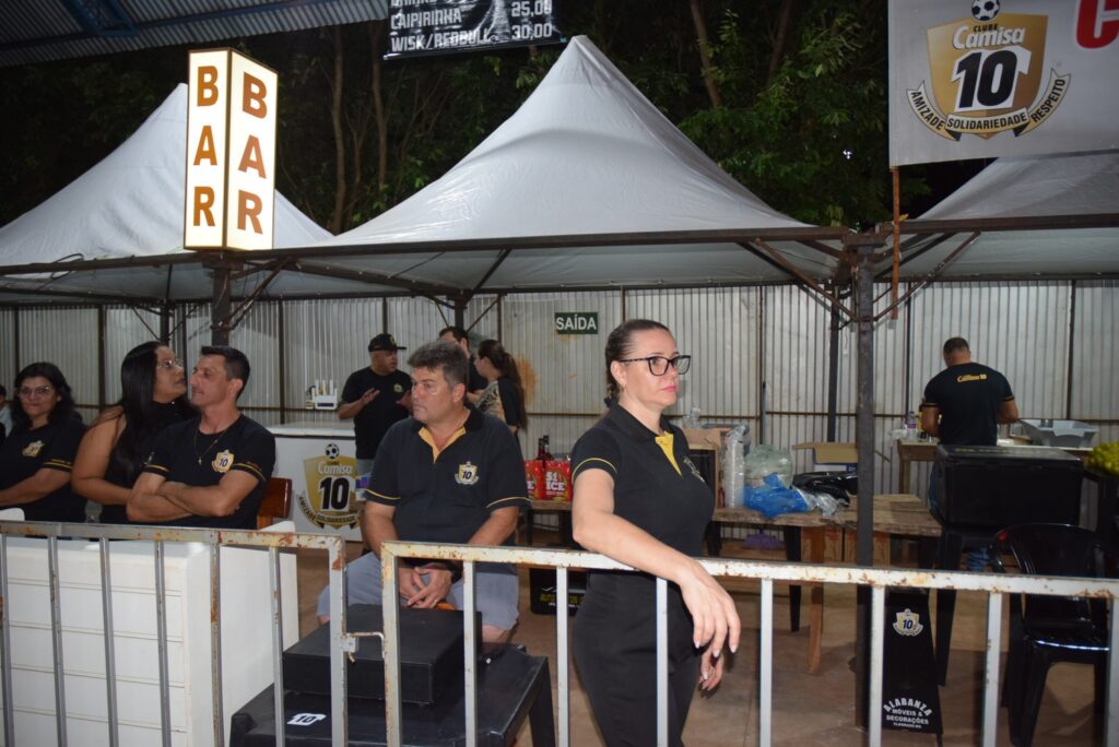 Show com grupo de renome nacional, Traia Véia, reuniu mais de 6 mil pessoas nas comemorações de final de ano, em Iguatemi Show com grupo de renome nacional, Traia Véia, reuniu mais de 6 mil pessoas nas comemorações de final de ano, em Iguatemi