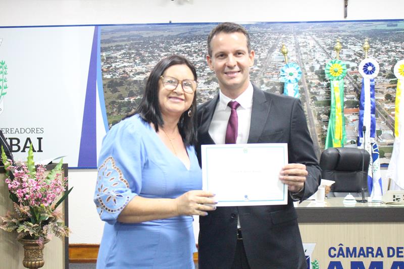Prefeito, vice-prefeito e vereadores eleitos e reeleitos em Paranhos foram diplomados