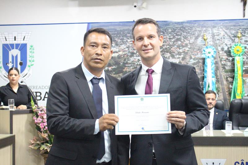 Prefeito, vice-prefeito e vereadores eleitos e reeleitos em Paranhos foram diplomados