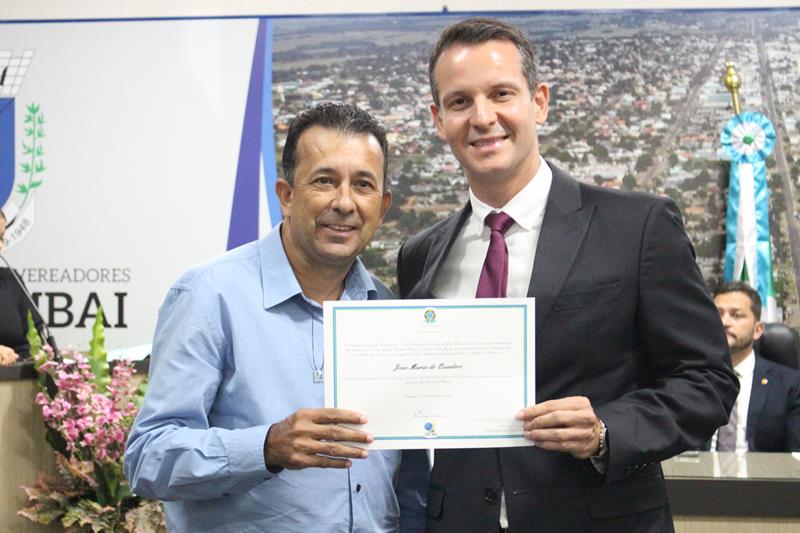 Prefeito, vice-prefeito e vereadores eleitos e reeleitos em Paranhos foram diplomados