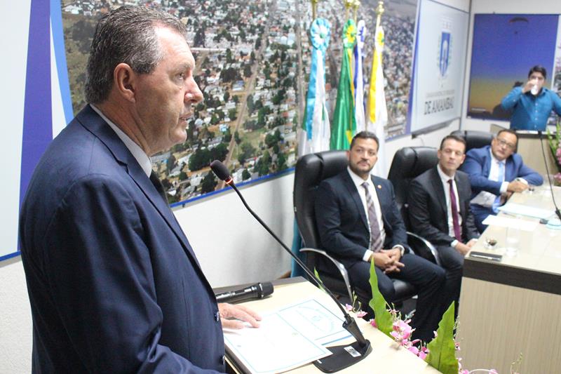 Prefeito, vice-prefeito e vereadores eleitos e reeleitos em Paranhos foram diplomados