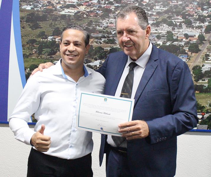 Prefeito, vice-prefeito e vereadores eleitos e reeleitos em Paranhos foram diplomados