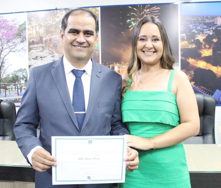 Prefeito, vice-prefeito e vereadores eleitos e reeleitos em Paranhos foram diplomados