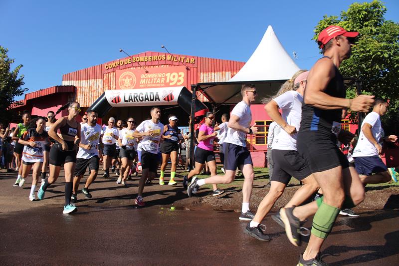 Atletas de Amambai e Iguatemi vencem a 1ª Corrida Heróis do Fogo em Amambai Atletas de Amambai e Iguatemi vencem a 1ª Corrida Heróis do Fogo em Amambai