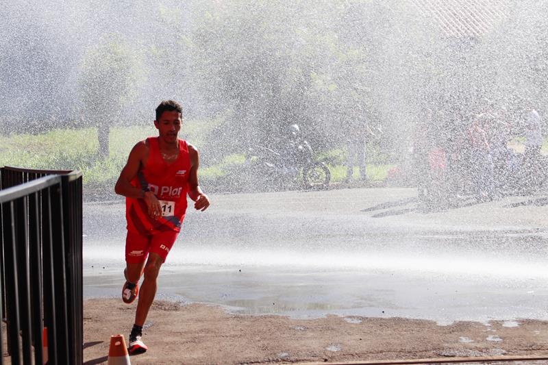 Atletas de Amambai e Iguatemi vencem a 1ª Corrida Heróis do Fogo em Amambai Atletas de Amambai e Iguatemi vencem a 1ª Corrida Heróis do Fogo em Amambai