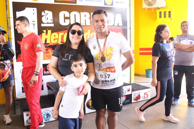 Atletas de Amambai e Iguatemi vencem a 1ª Corrida Heróis do Fogo em Amambai Atletas de Amambai e Iguatemi vencem a 1ª Corrida Heróis do Fogo em Amambai
