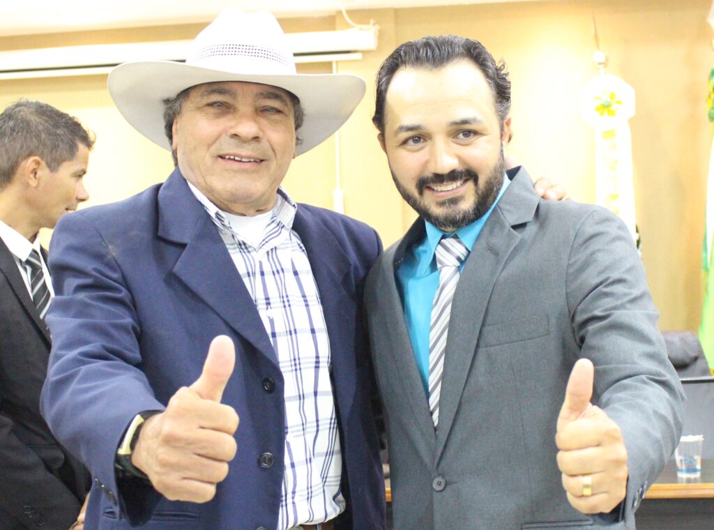 Prefeitos e vereadores eleitos em 6 de outubro tomam posse nesta quarta-feira em Amambai e região Prefeitos e vereadores eleitos em 6 de outubro tomam posse nesta quarta-feira em Amambai e região