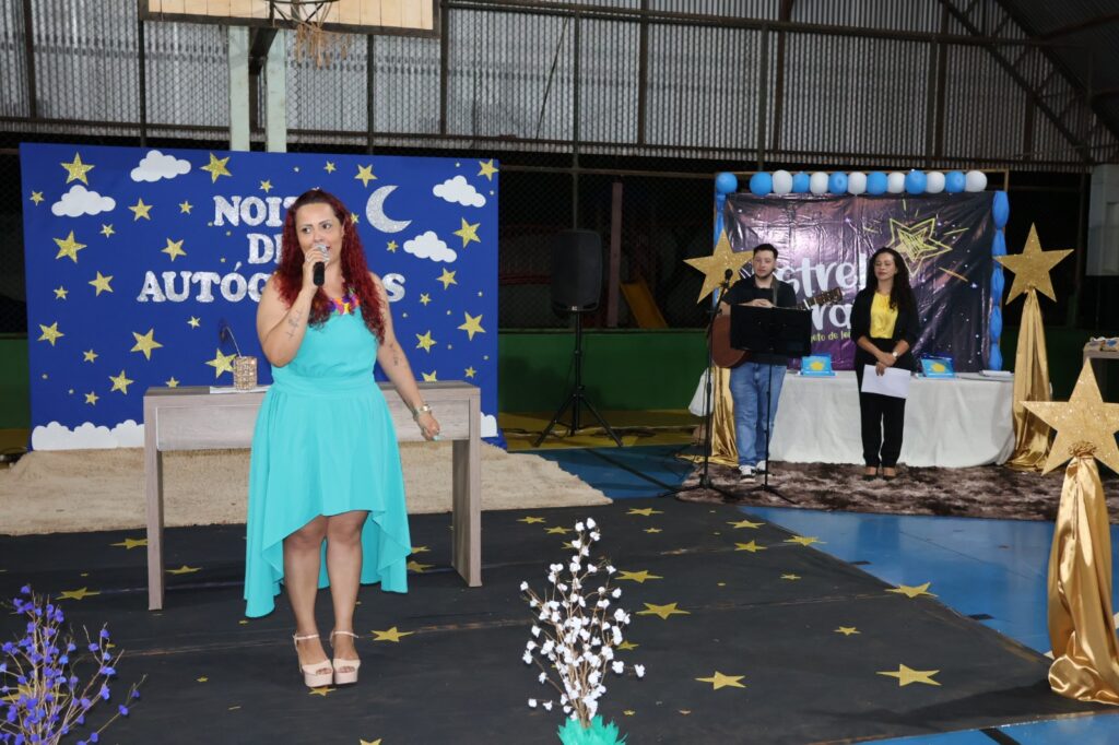 Noite de Autógrafos marca celebração do Projeto Estrela Literária, em Paranhos Noite de Autógrafos marca celebração do Projeto Estrela Literária, em Paranhos