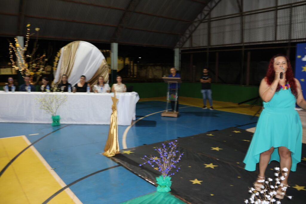 Noite de Autógrafos marca celebração do Projeto Estrela Literária, em Paranhos Noite de Autógrafos marca celebração do Projeto Estrela Literária, em Paranhos
