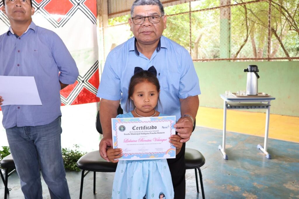 Cerimônia de Entrega de Certificados na Escola Pancho Romero é realizada em Paranhos Cerimônia de Entrega de Certificados na Escola Pancho Romero é realizada em Paranhos