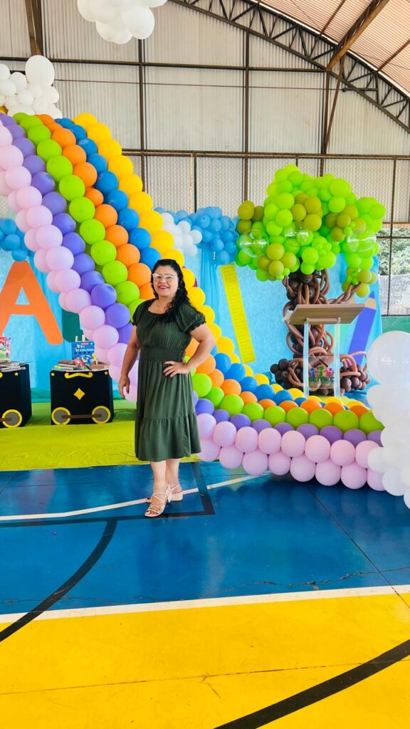 Festa de formatura é realizada na Escola Municipal Dr. Mitsuro Saito, em Paranhos Festa de formatura é realizada na Escola Municipal Dr. Mitsuro Saito, em Paranhos